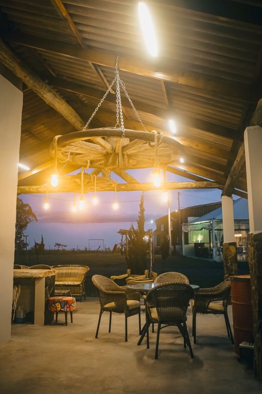 Lounge externo iluminado